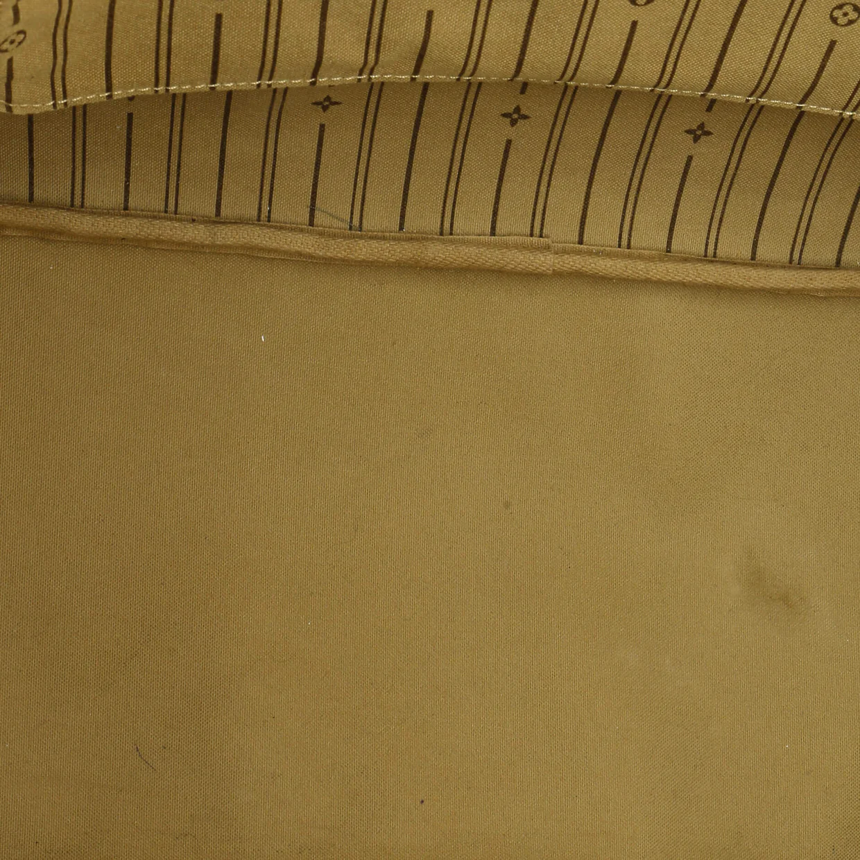 Neverfull NM Tote Monogram Canvas GM - Deep Luxury