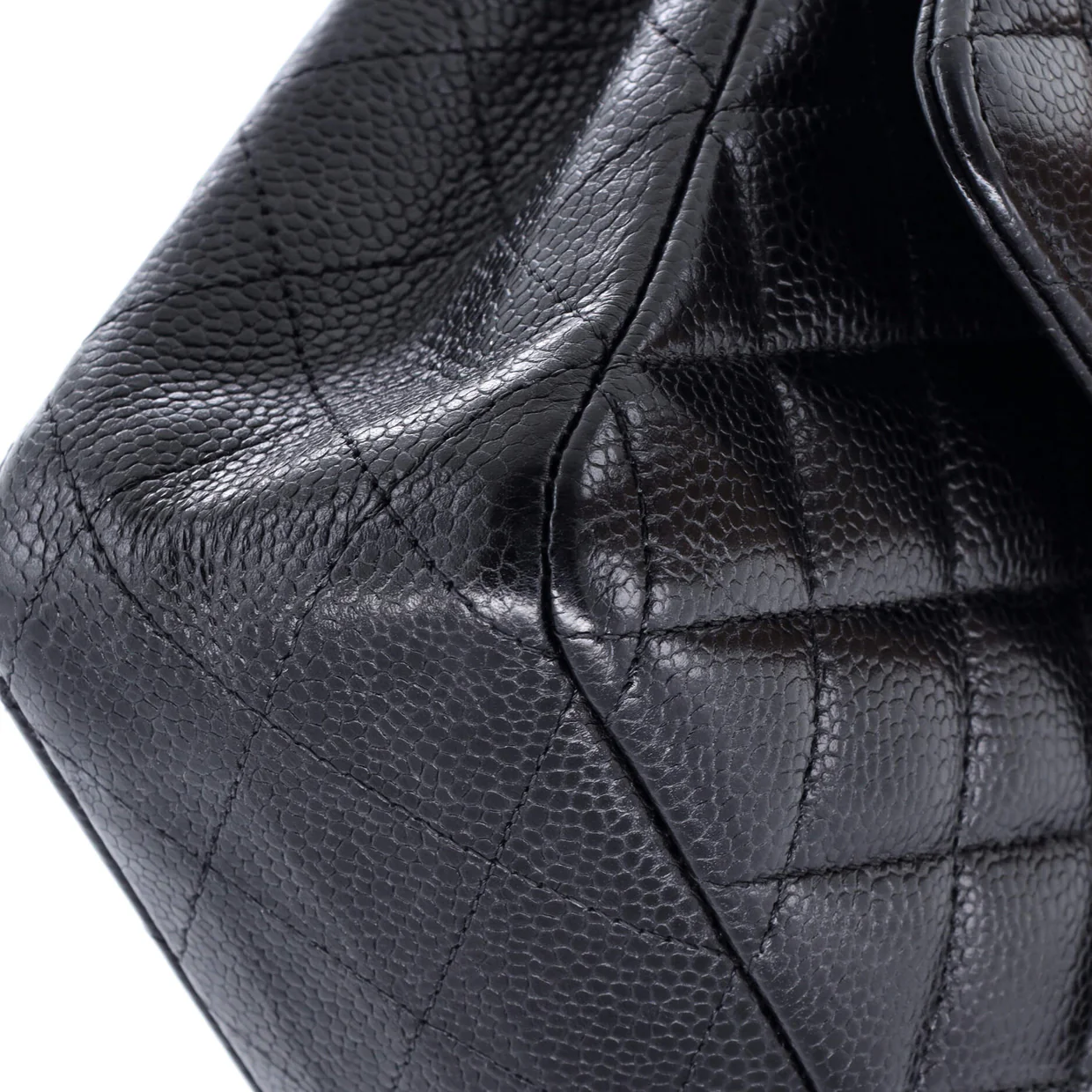 Classic Double Flap Bag Quilted Caviar Medium - Deep Luxury