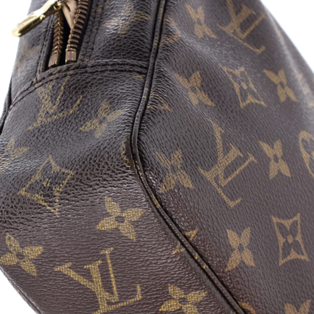 Trousse Toiletry Pouch Monogram Canvas 23 - Deep Luxury