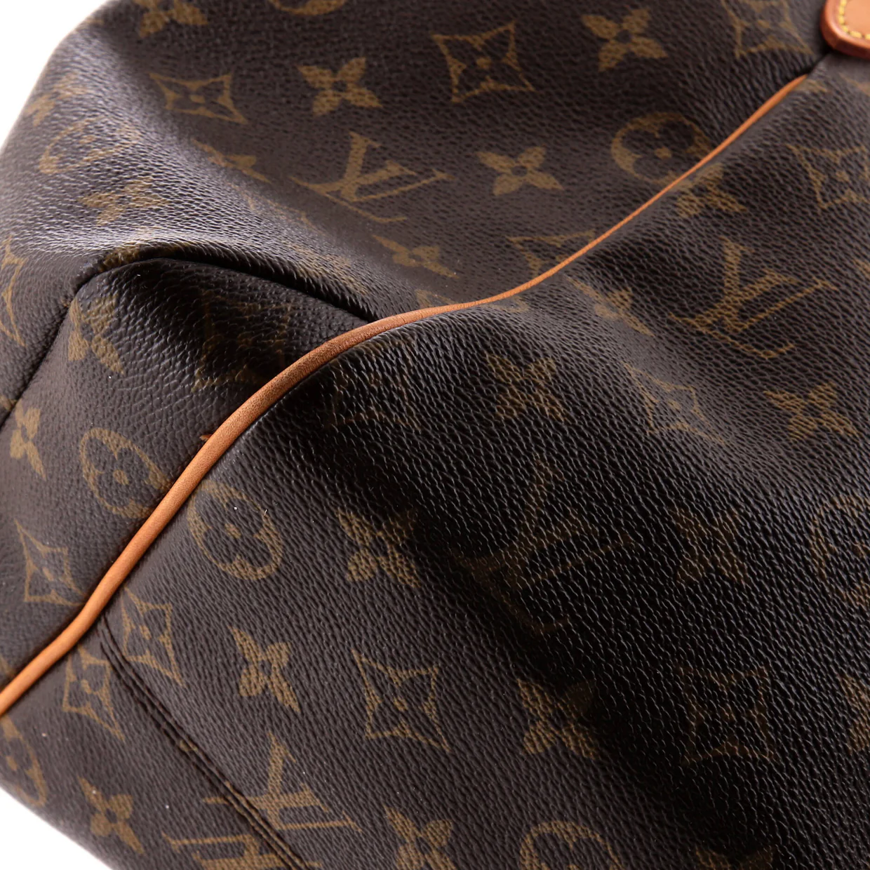 Totally Handbag Monogram Canvas MM - Deep Luxury