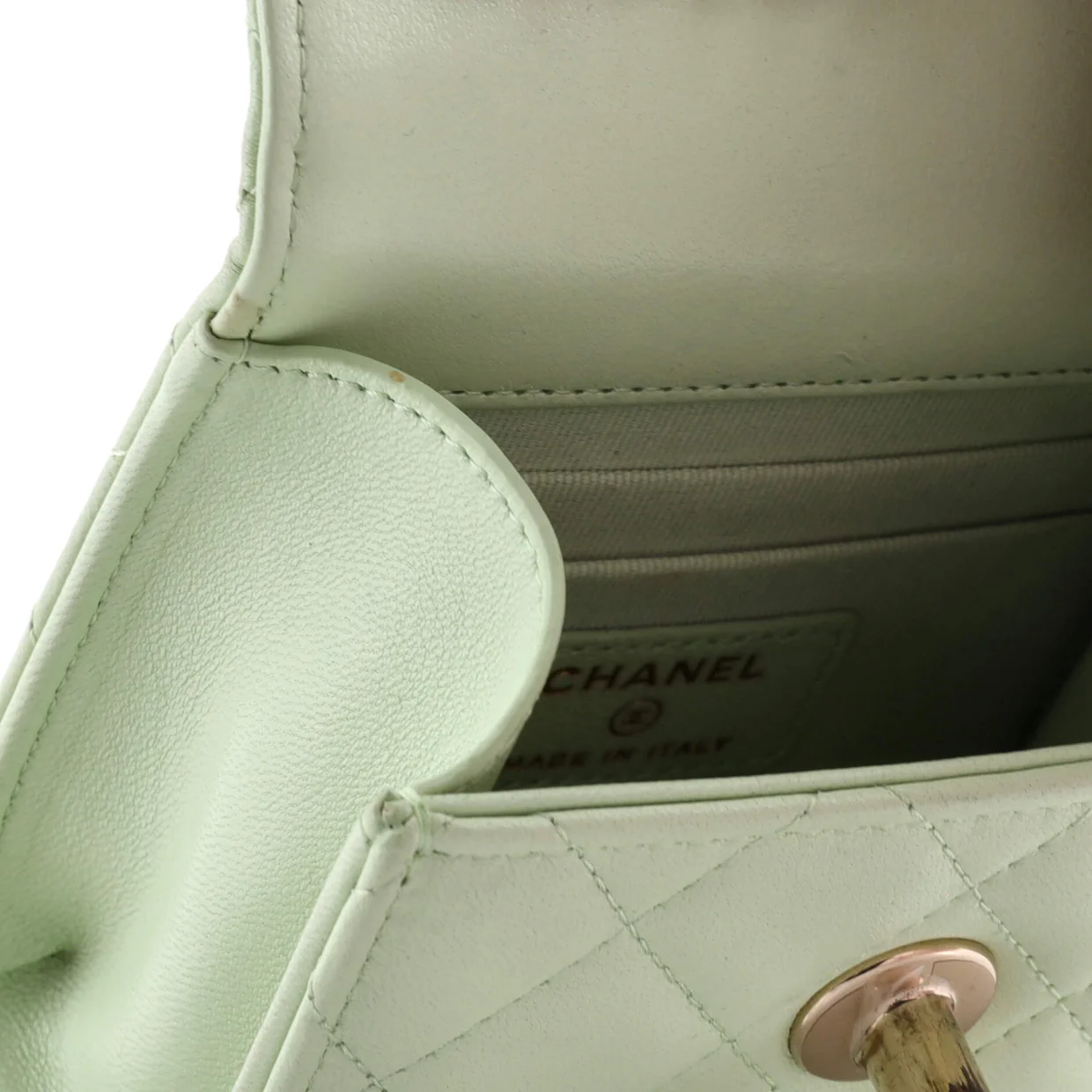 Trendy CC Clutch with Chain Quilted Lambskin Small - Deep Luxury