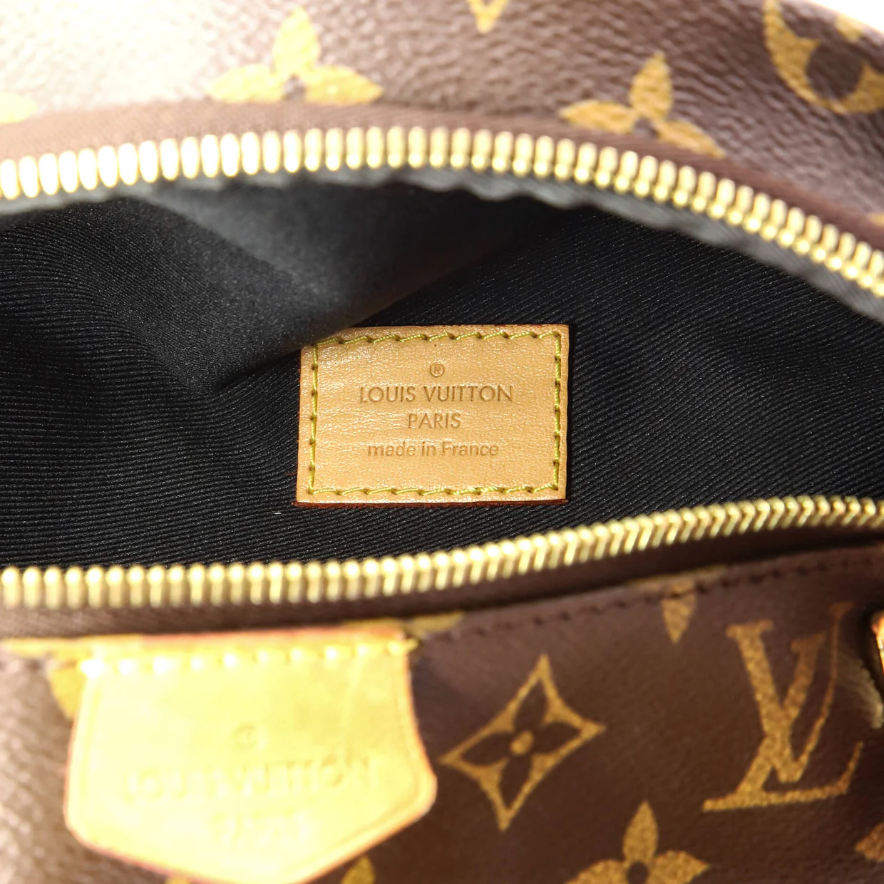Bum Bag Monogram Canvas - Deep Luxury