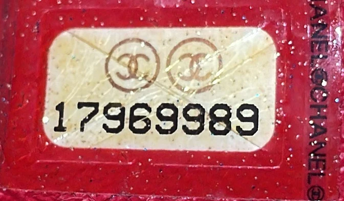 Clutch with Chain Quilted Lambskin - Deep Luxury