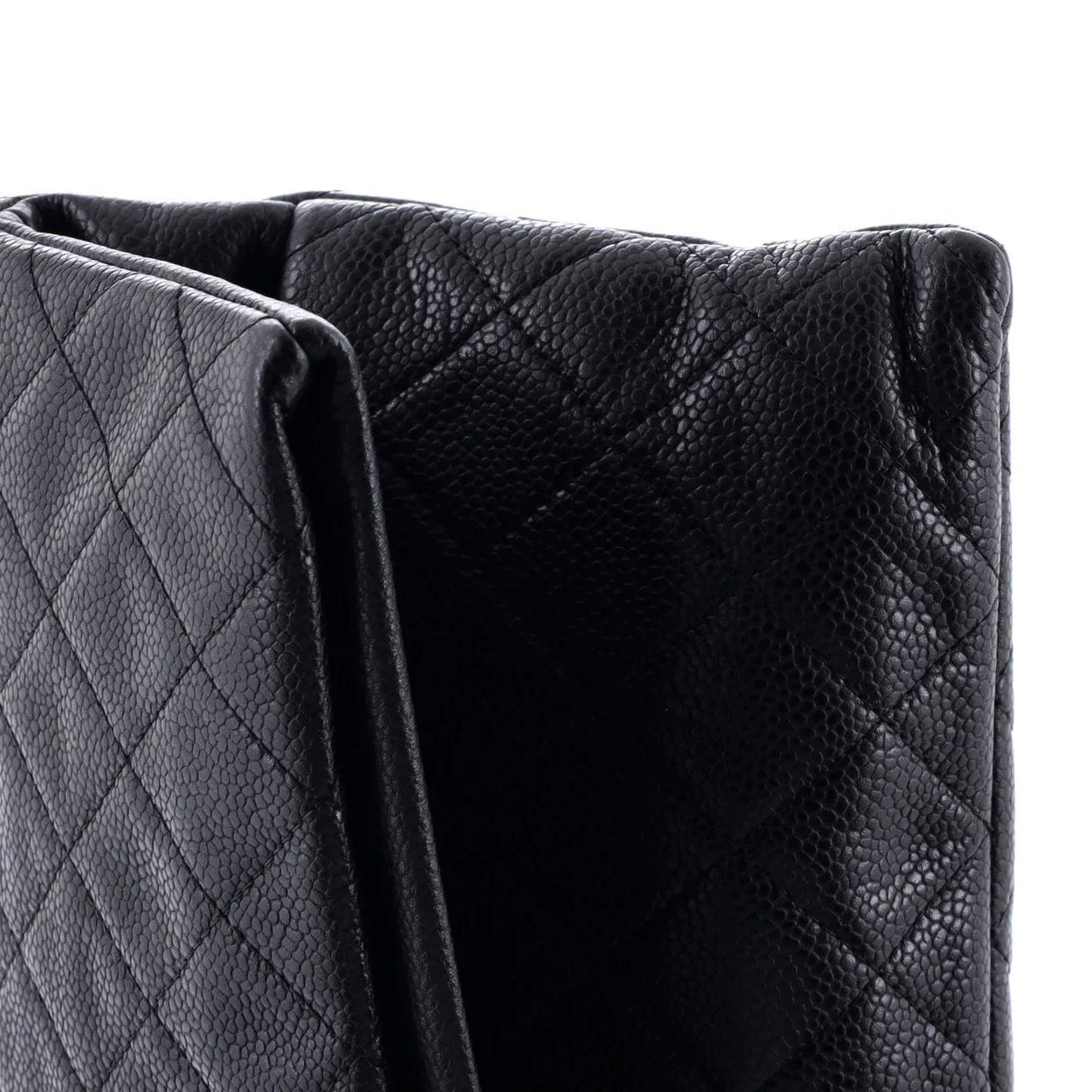 Beauty CC Clutch Quilted Caviar - Deep Luxury