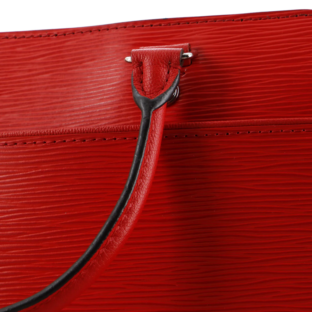 Vaneau Handbag Epi Leather MM - Deep Luxury