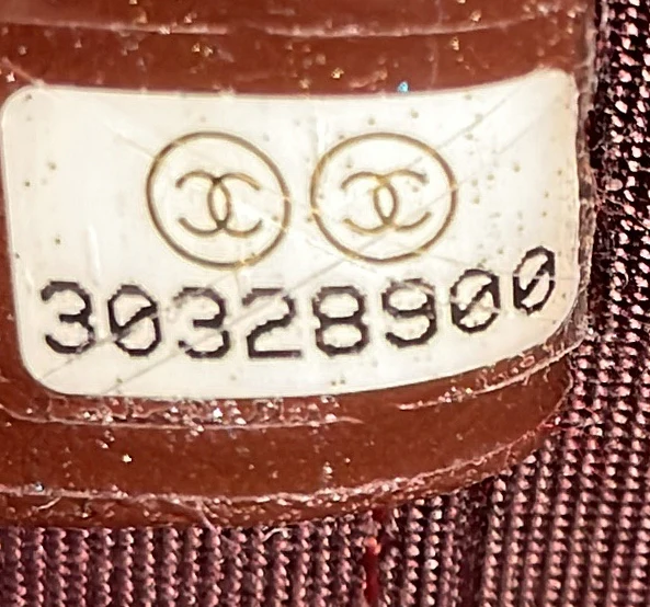 CC Round Vanity Case with Chain Quilted Lambskin Mini - Deep Luxury