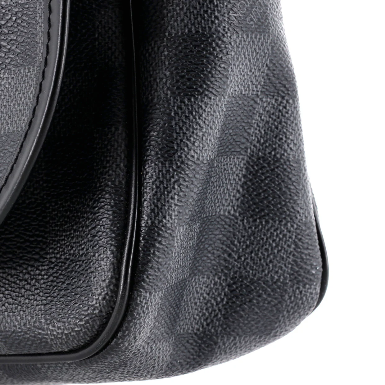 Daniel Messenger Bag Damier Graphite MM - Deep Luxury