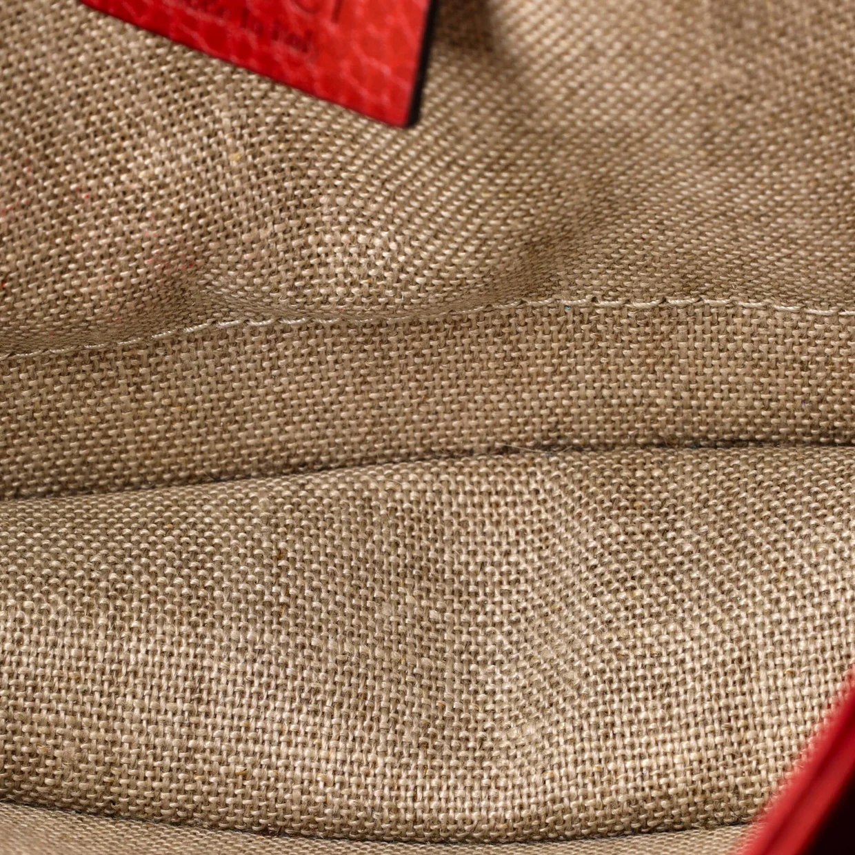 Interlocking Shoulder Bag Leather Small - Deep Luxury