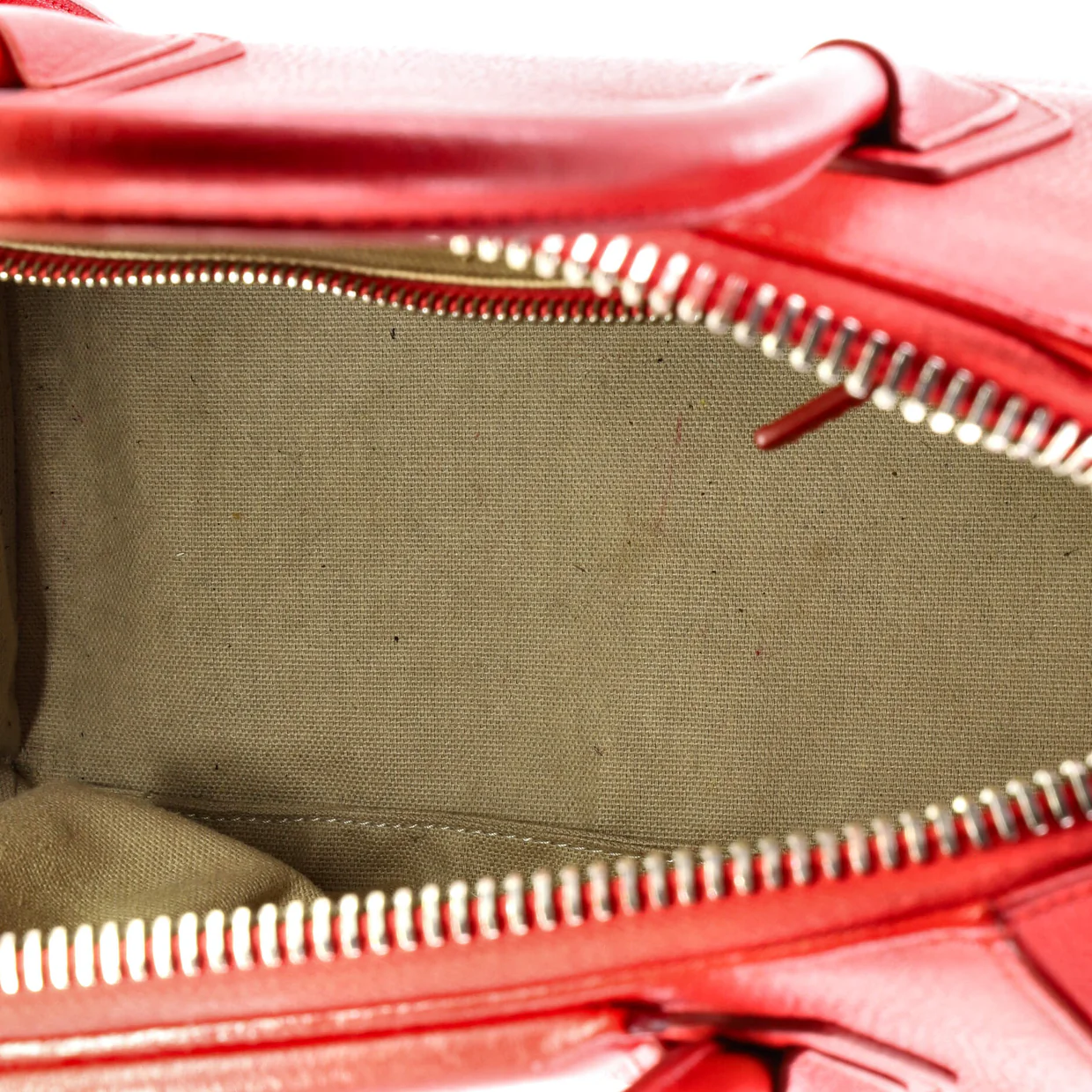 Antigona Bag Leather Small - Deep Luxury