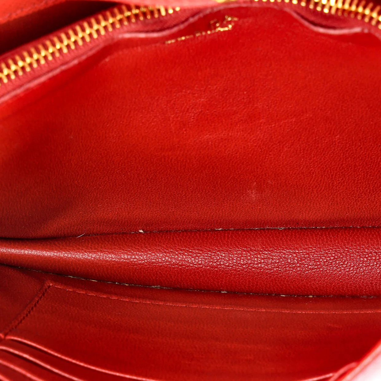 Chain Wallet Crossbody Saffiano Leather - Deep Luxury