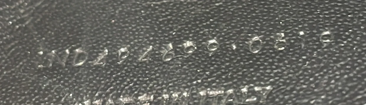 Loulou Shoulder Bag Matelasse Chevron Leather Small - Deep Luxury