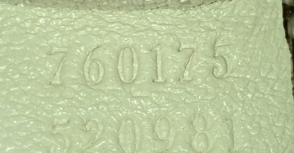 Blondie NM Camera Shoulder Bag Diagonal Quilted Leather Small - Deep Luxury