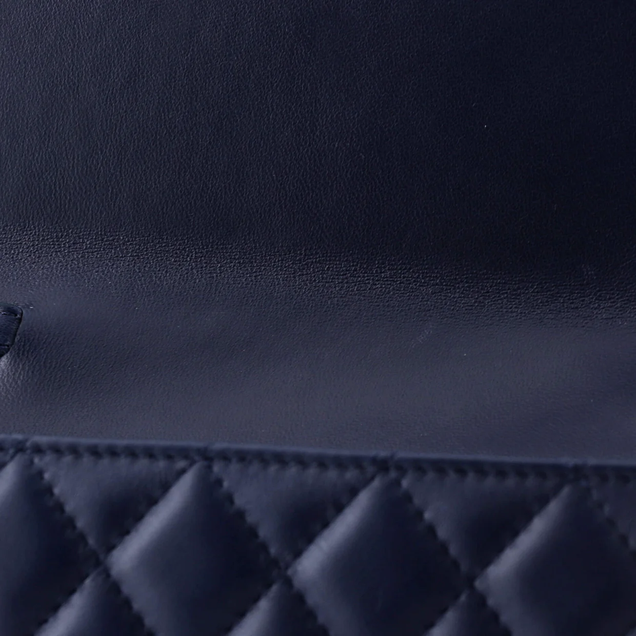 Fantasy Pearls Flap Bag Quilted Lambskin Large - Deep Luxury