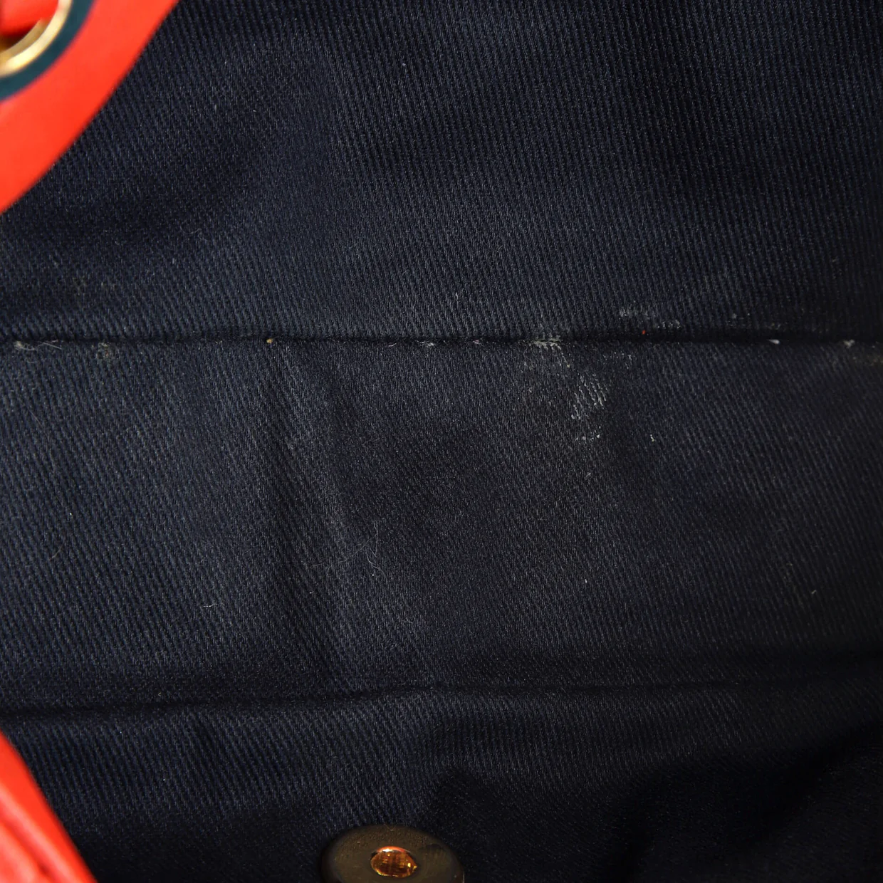 Medallion Charm Flap Bag Chevron Wrinkled Lambskin Medium - Deep Luxury