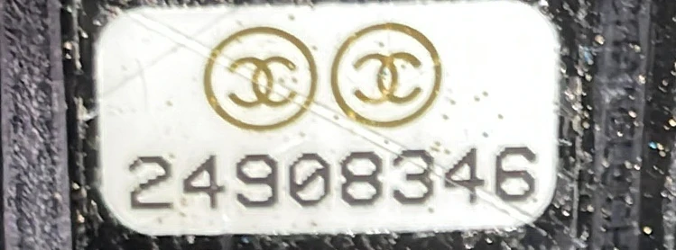 CC Foldover Clutch Chevron Lambskin Large - Deep Luxury