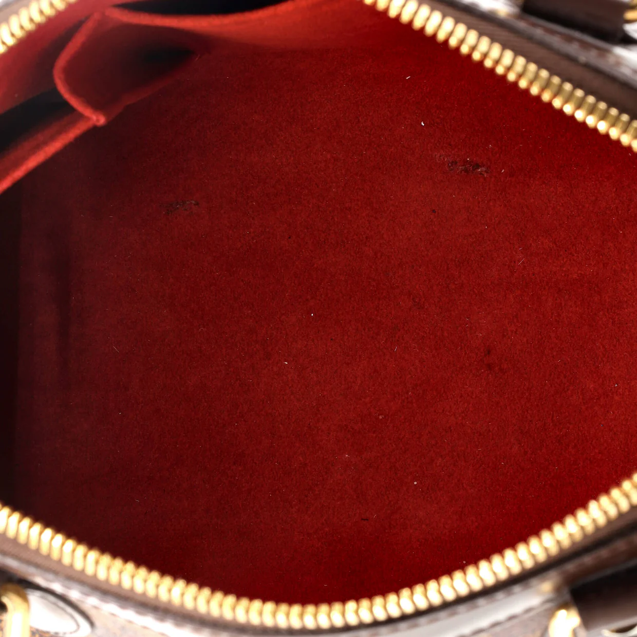 Trevi Handbag Damier GM - Deep Luxury