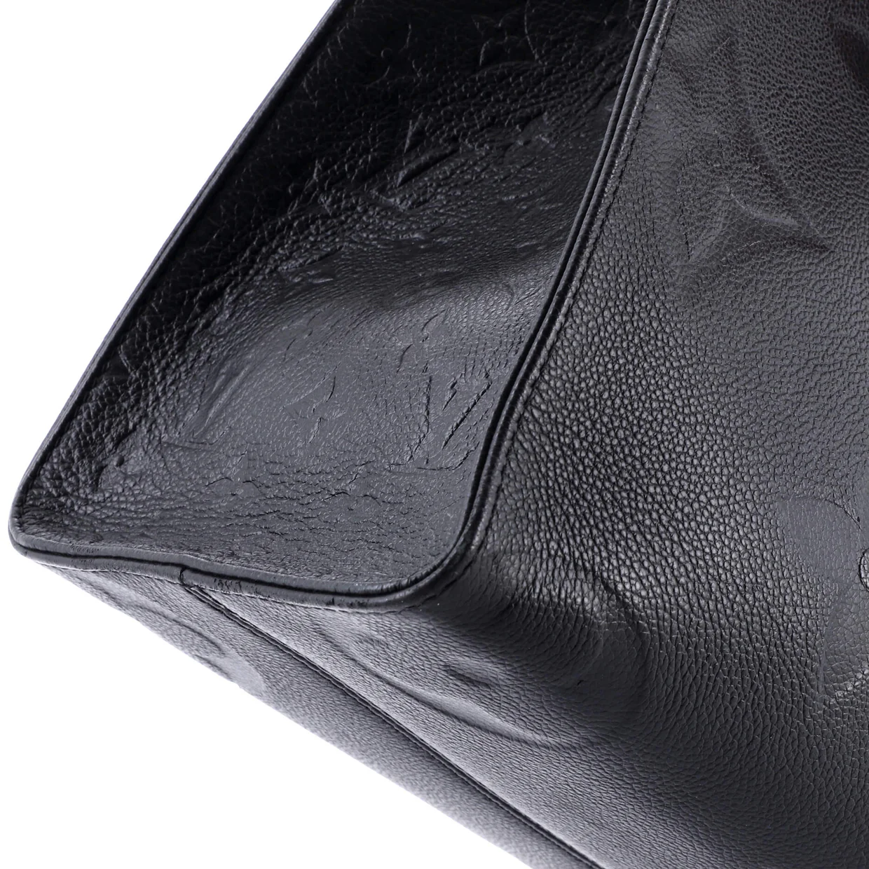 OnTheGo Tote Monogram Empreinte Giant MM - Deep Luxury