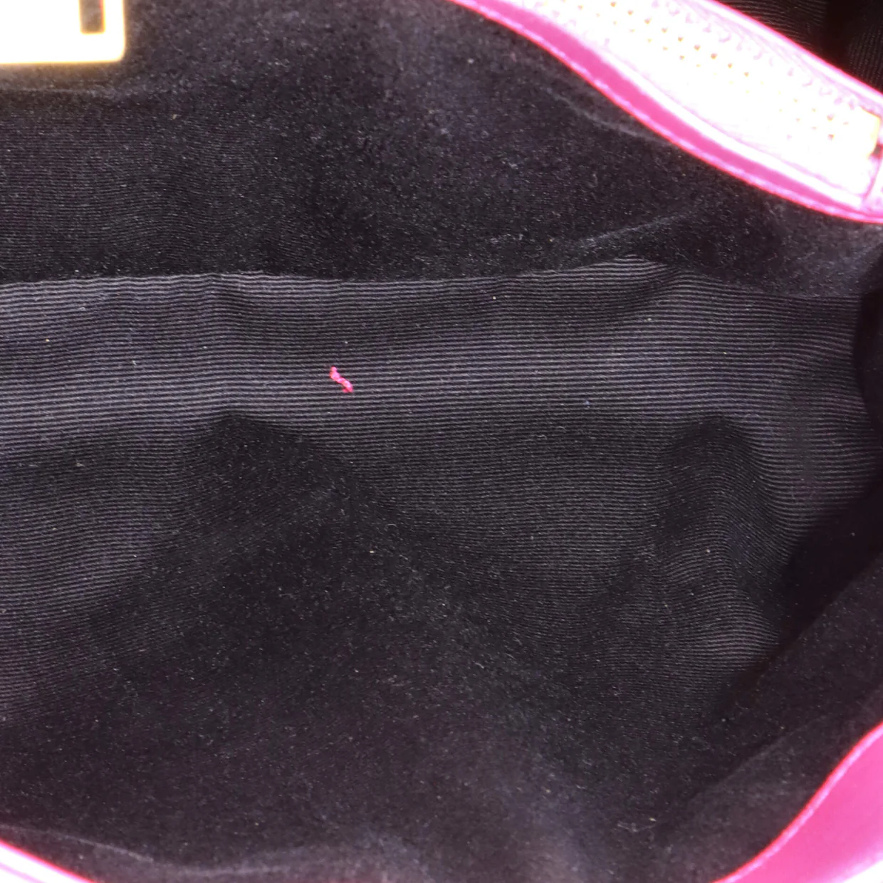 Loulou Shoulder Bag Matelasse Chevron Leather Small - Deep Luxury