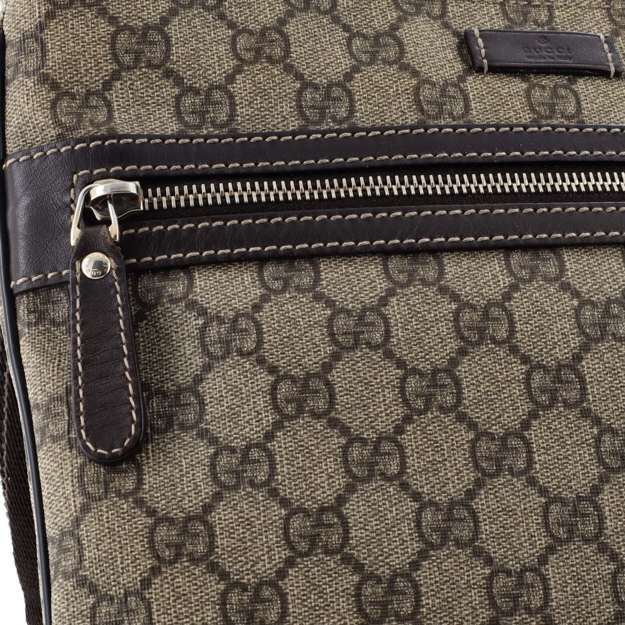 Front Zip Flat Messenger Bag GG Coated Canvas Medium - Deep Luxury