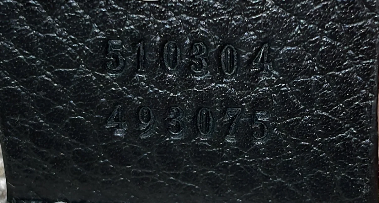 Interlocking Shoulder Bag Leather Small - Deep Luxury