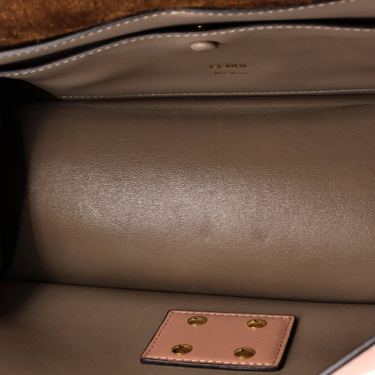 Kan U Shoulder Bag Leather Medium - Deep Luxury