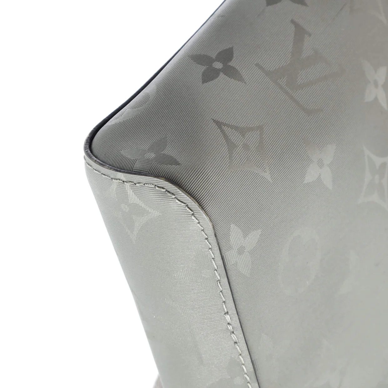 Messenger Bag Limited Edition Titanium Monogram Canvas PM - Deep Luxury