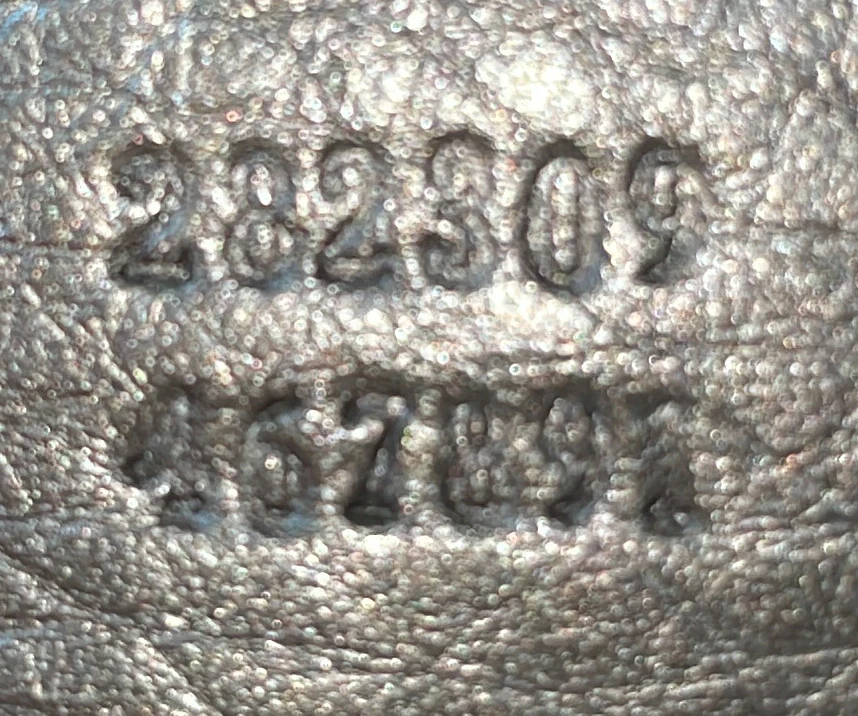 Soho Shoulder Bag Leather Medium - Deep Luxury