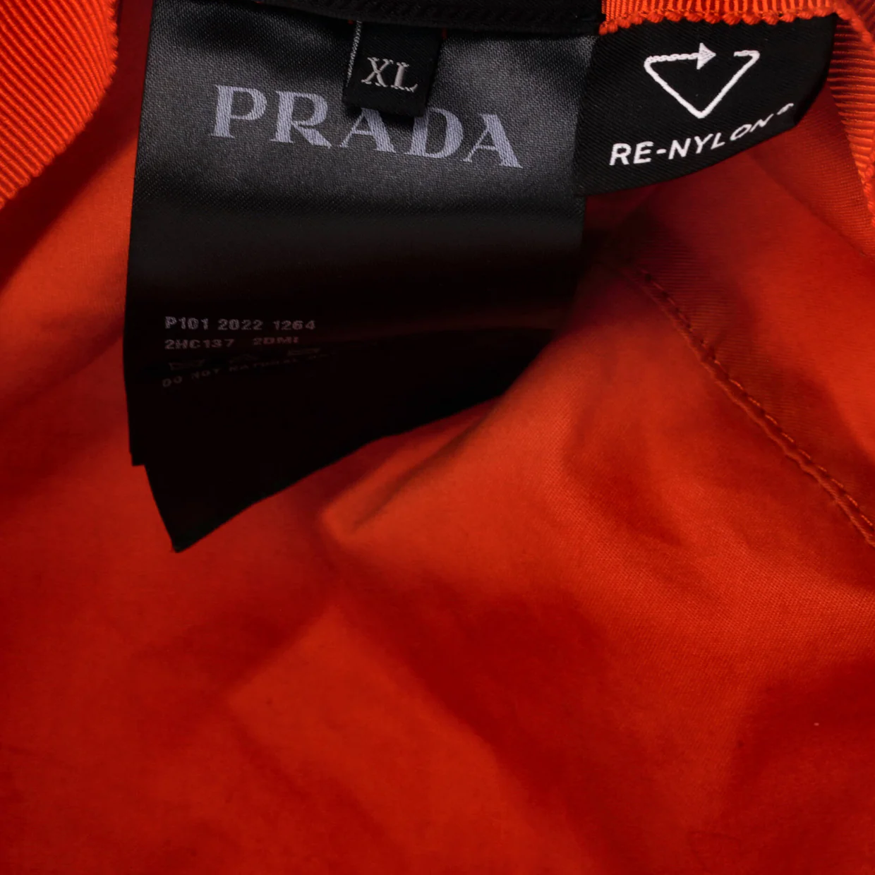 Logo Bucket Hat Re-Nylon - Deep Luxury