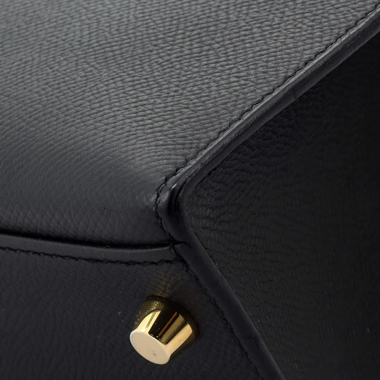 Kelly Handbag Noir Epsom with Gold Hardware 28 - Deep Luxury