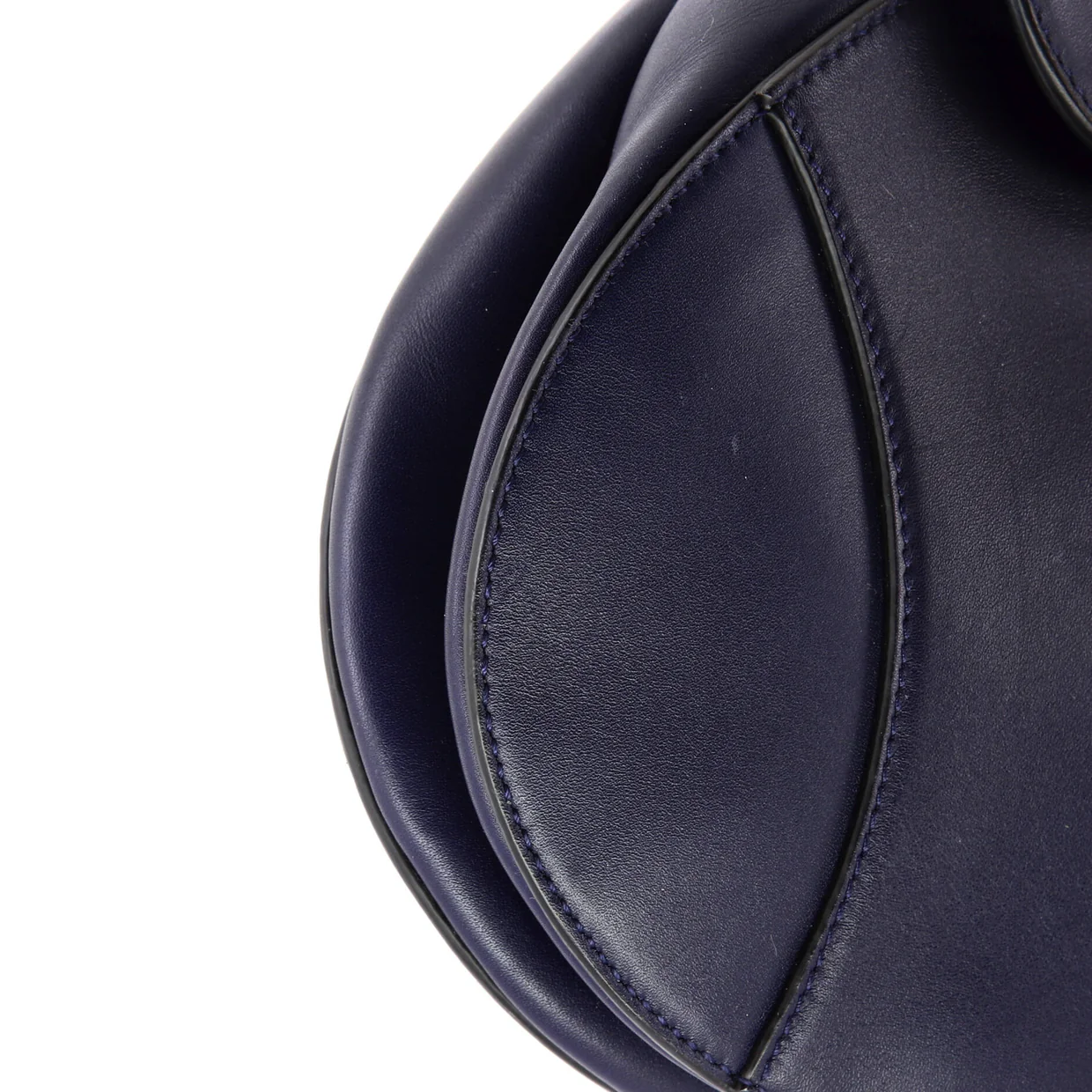Saddle Handbag Leather Medium - Deep Luxury