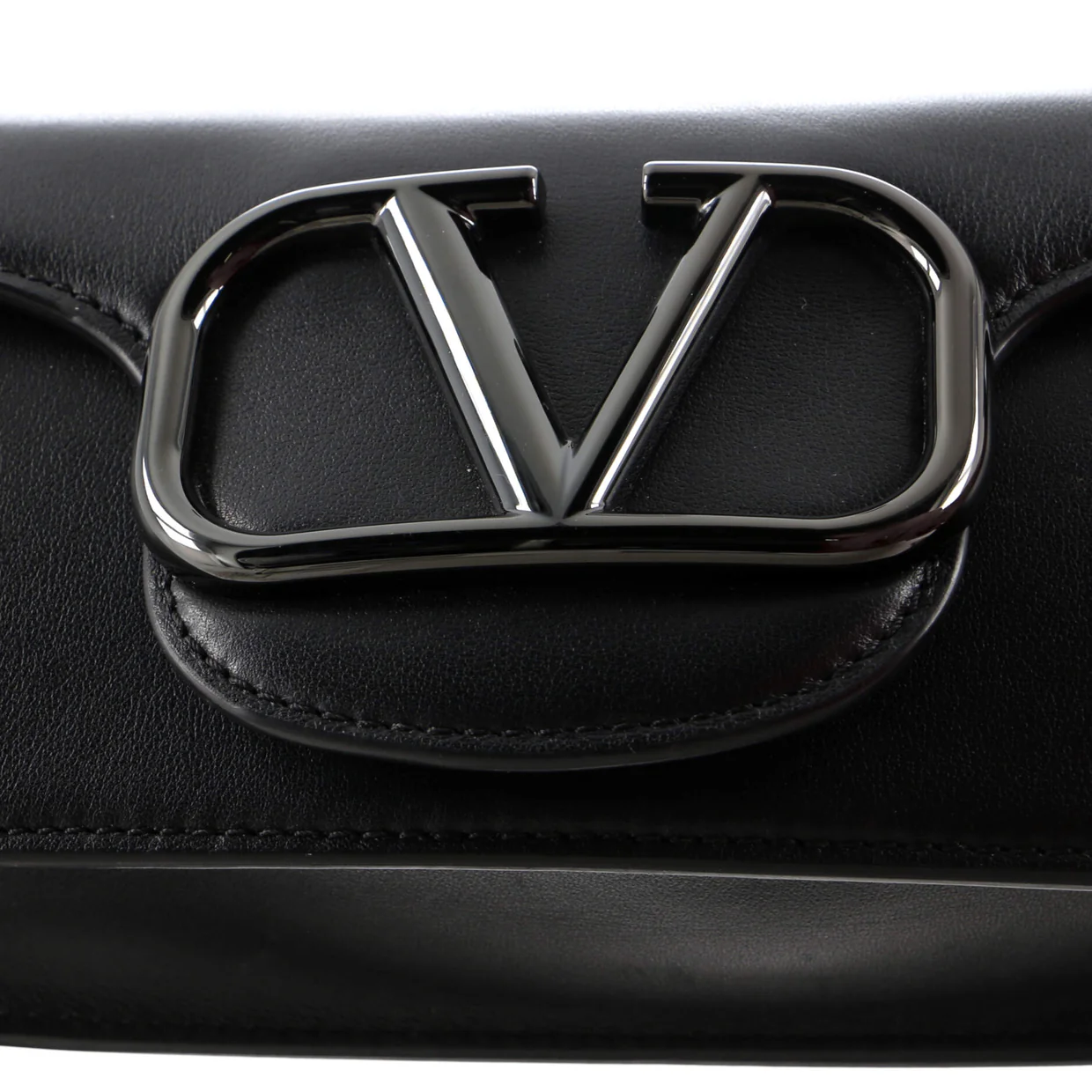 VLogo Flap Shoulder Bag Leather Mini - Deep Luxury