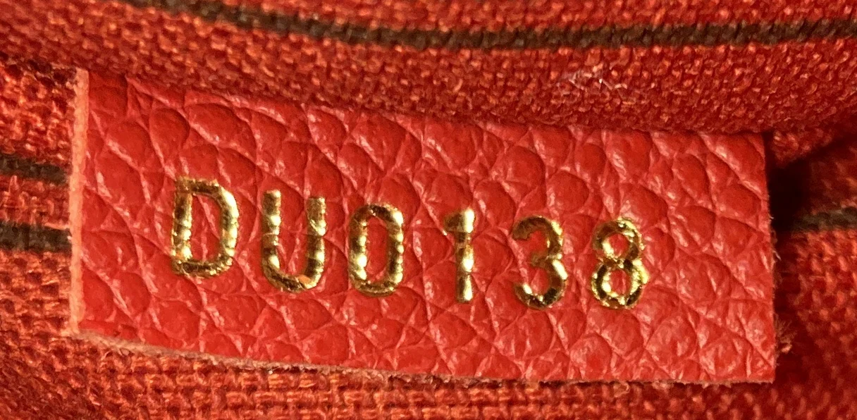 Pochette Metis Monogram Empreinte Leather - Deep Luxury