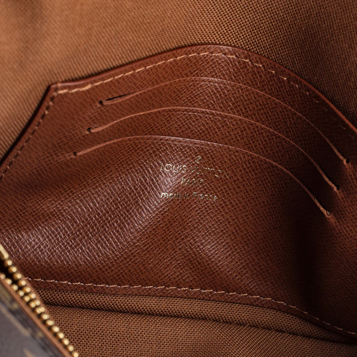 Ivy Wallet on Chain Monogram Canvas - Deep Luxury