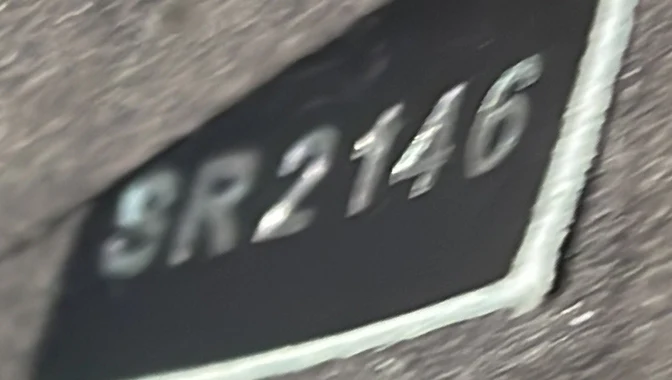 Twist Handbag Epi Leather MM - Deep Luxury