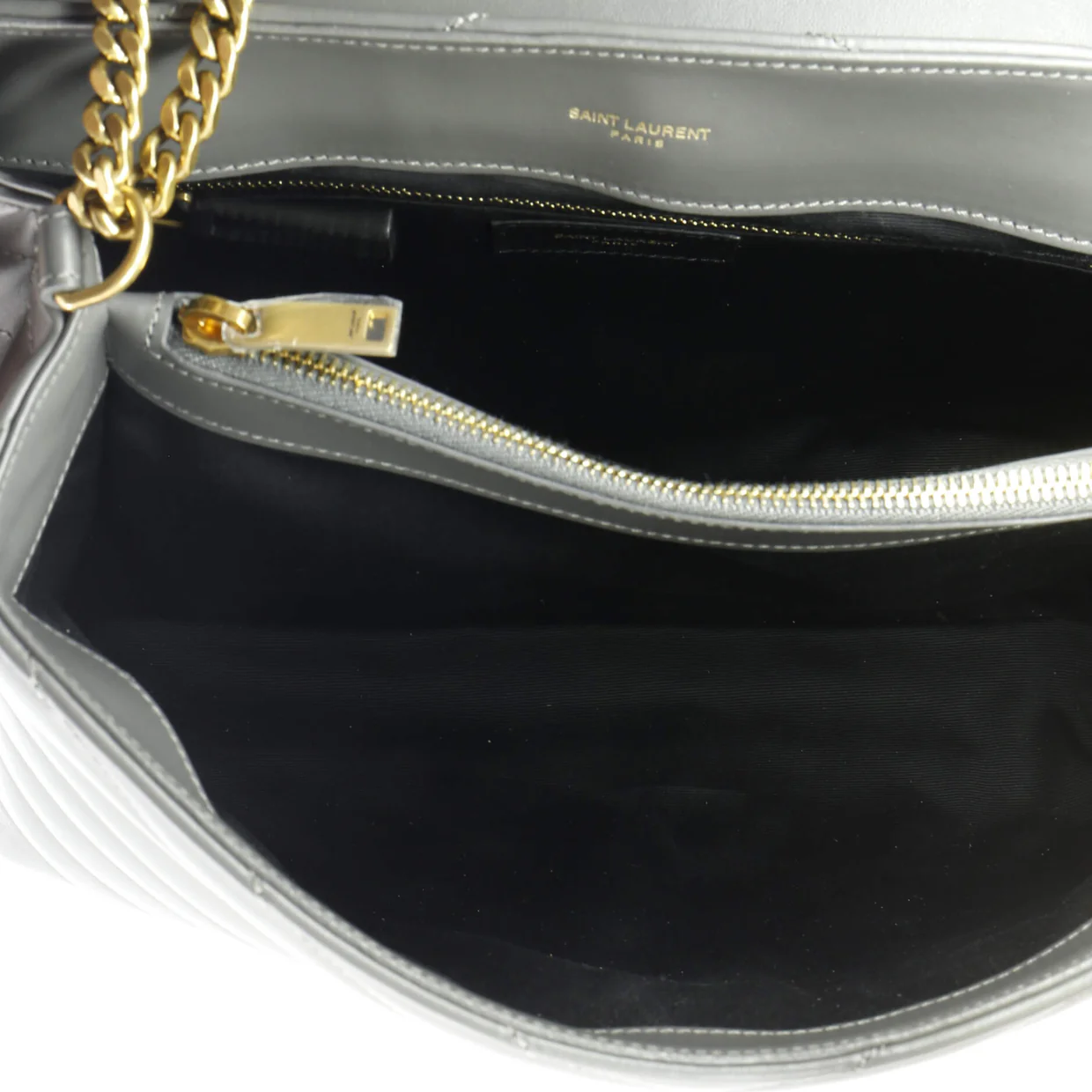 Loulou Shoulder Bag Matelasse Chevron Leather Medium - Deep Luxury