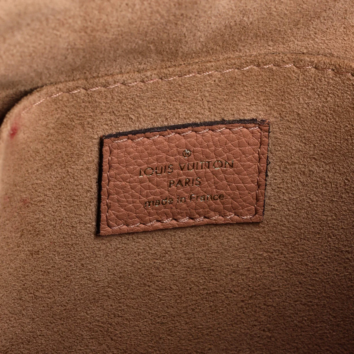 Lockme Chain Bag Leather - Deep Luxury