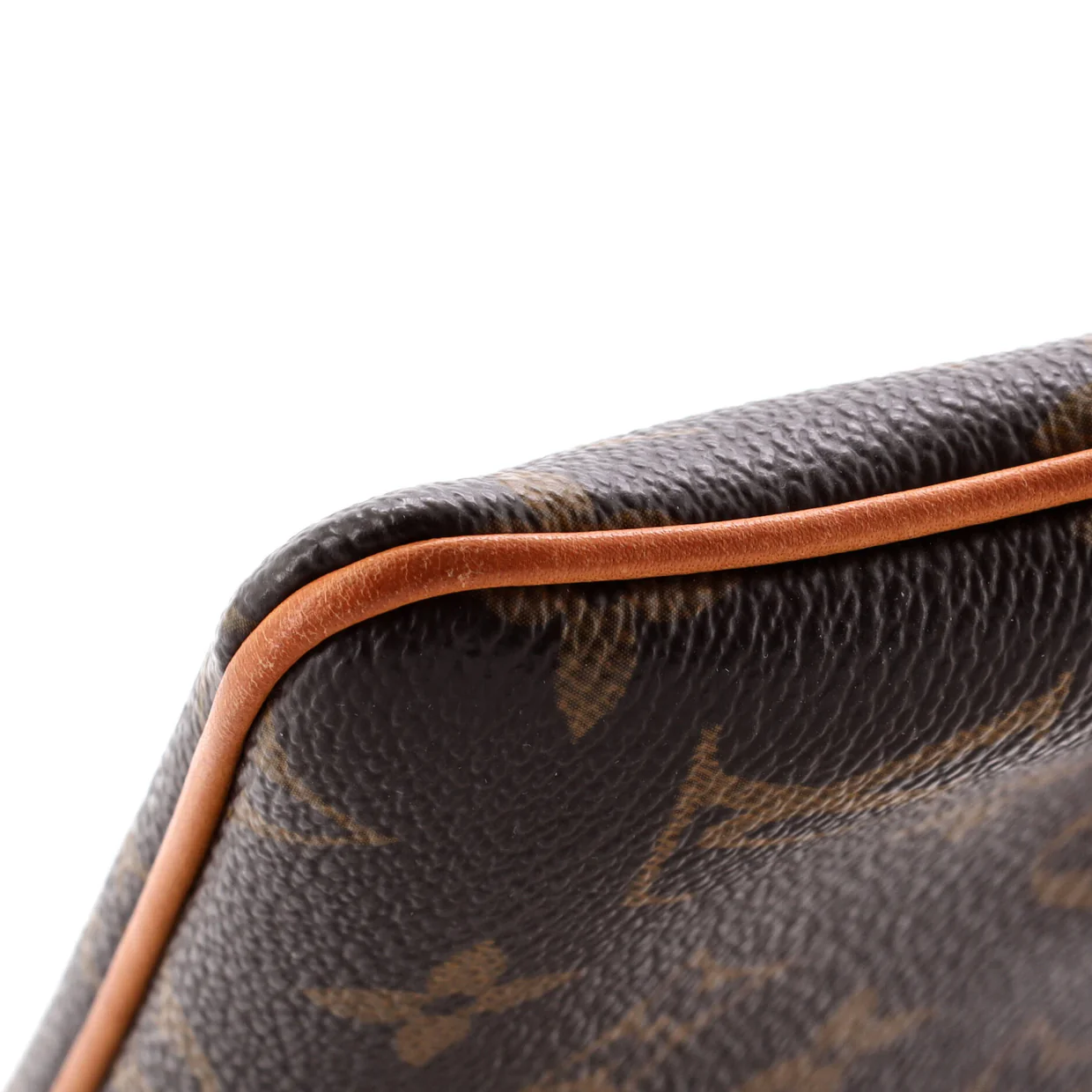 Milla Pochette Monogram Canvas MM - Deep Luxury