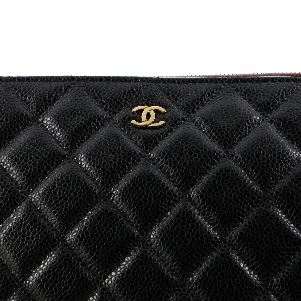 O Case Clutch Quilted Caviar Medium - Deep Luxury