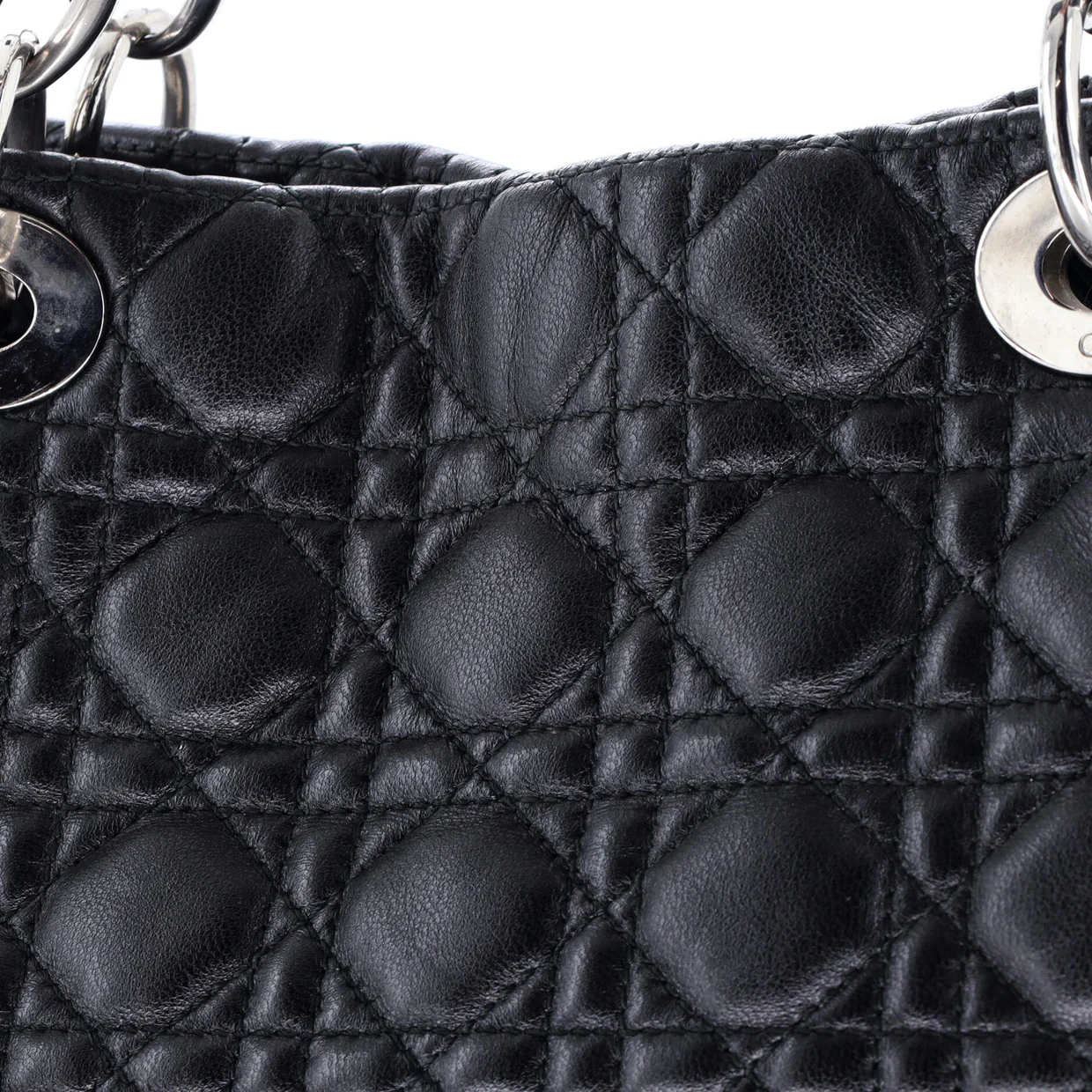 Soft Chain Tote Cannage Quilt Lambskin Large - Deep Luxury