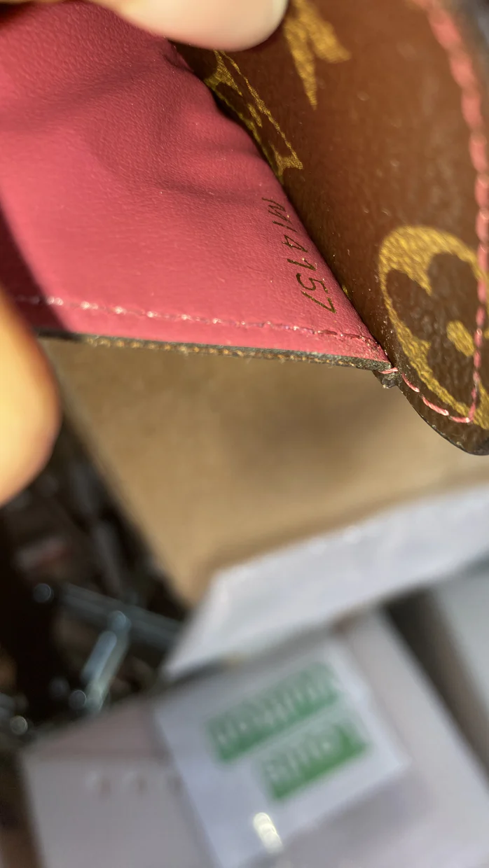 Retiro Sarah Wallet Monogram Canvas - Deep Luxury