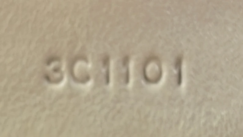 Antigona Bag Leather Medium - Deep Luxury