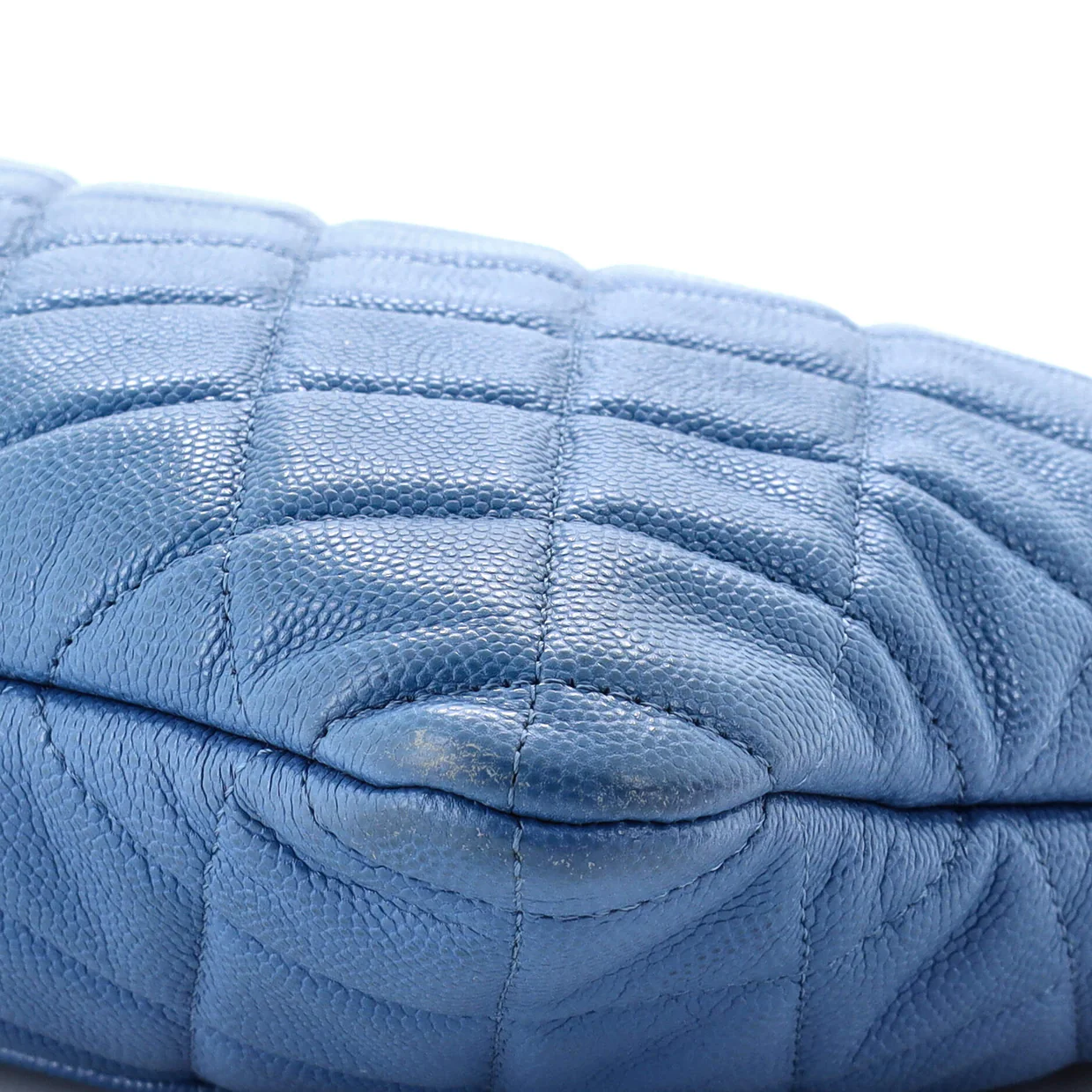 O Case Clutch Quilted Caviar Large - Deep Luxury