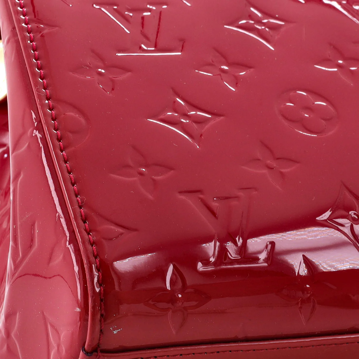 Brea Handbag Monogram Vernis MM - Deep Luxury