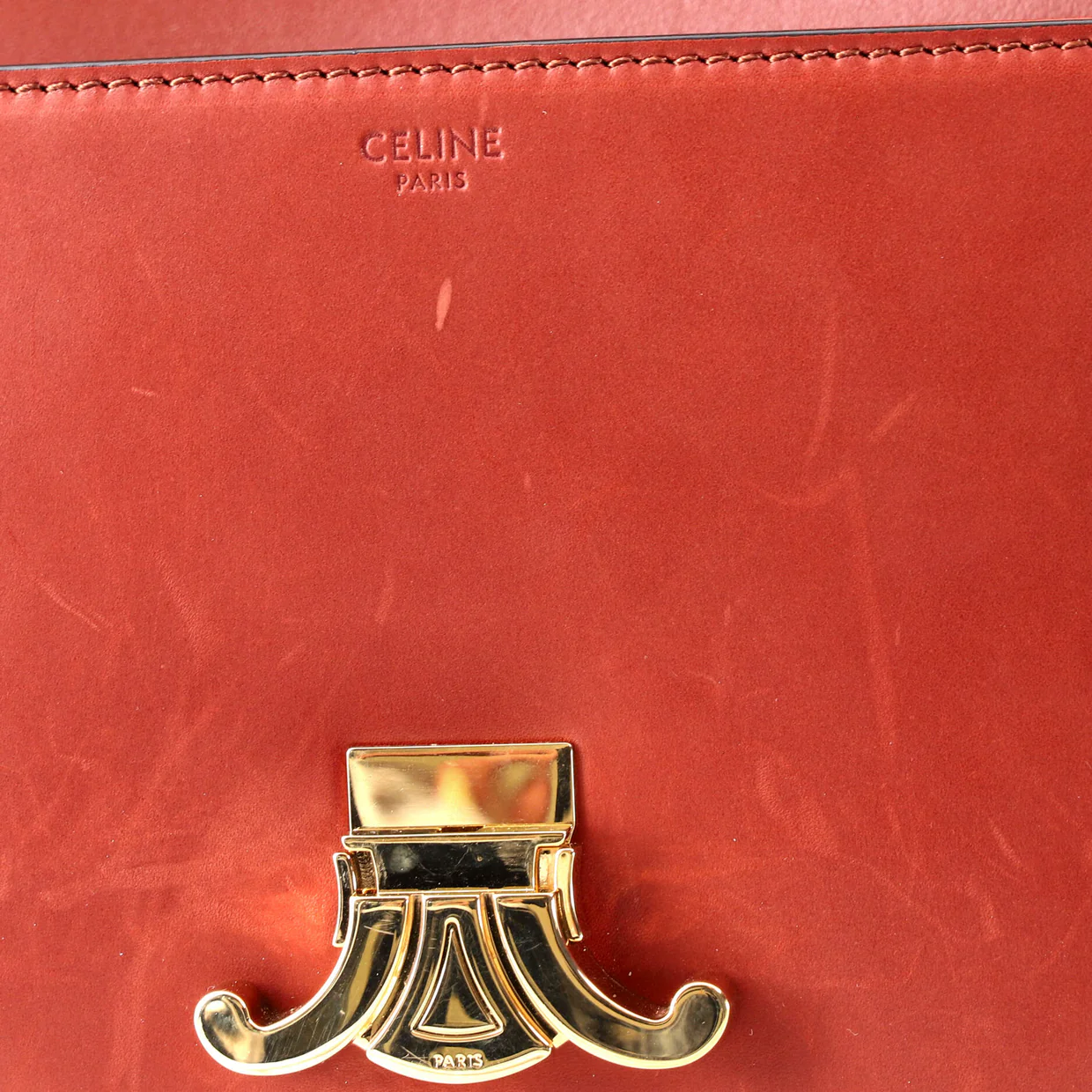 Triomphe Shoulder Bag Smooth Calfskin Medium - Deep Luxury