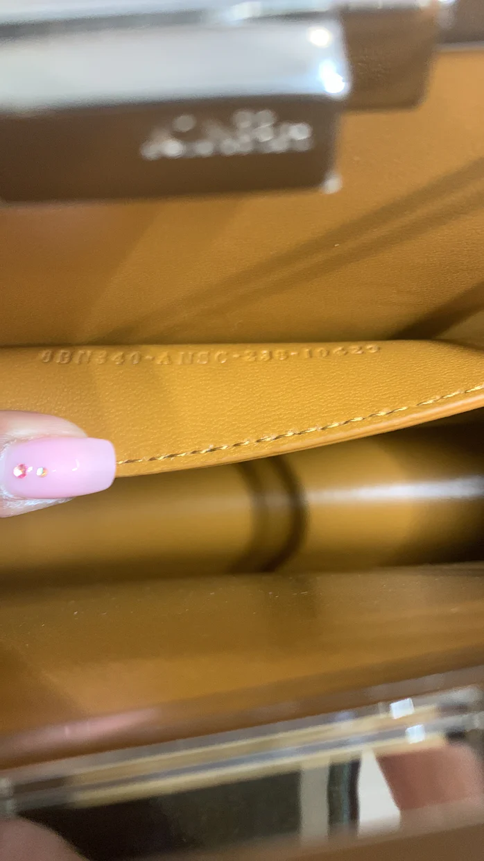 Peekaboo Cut Bag Leather Medium - Deep Luxury