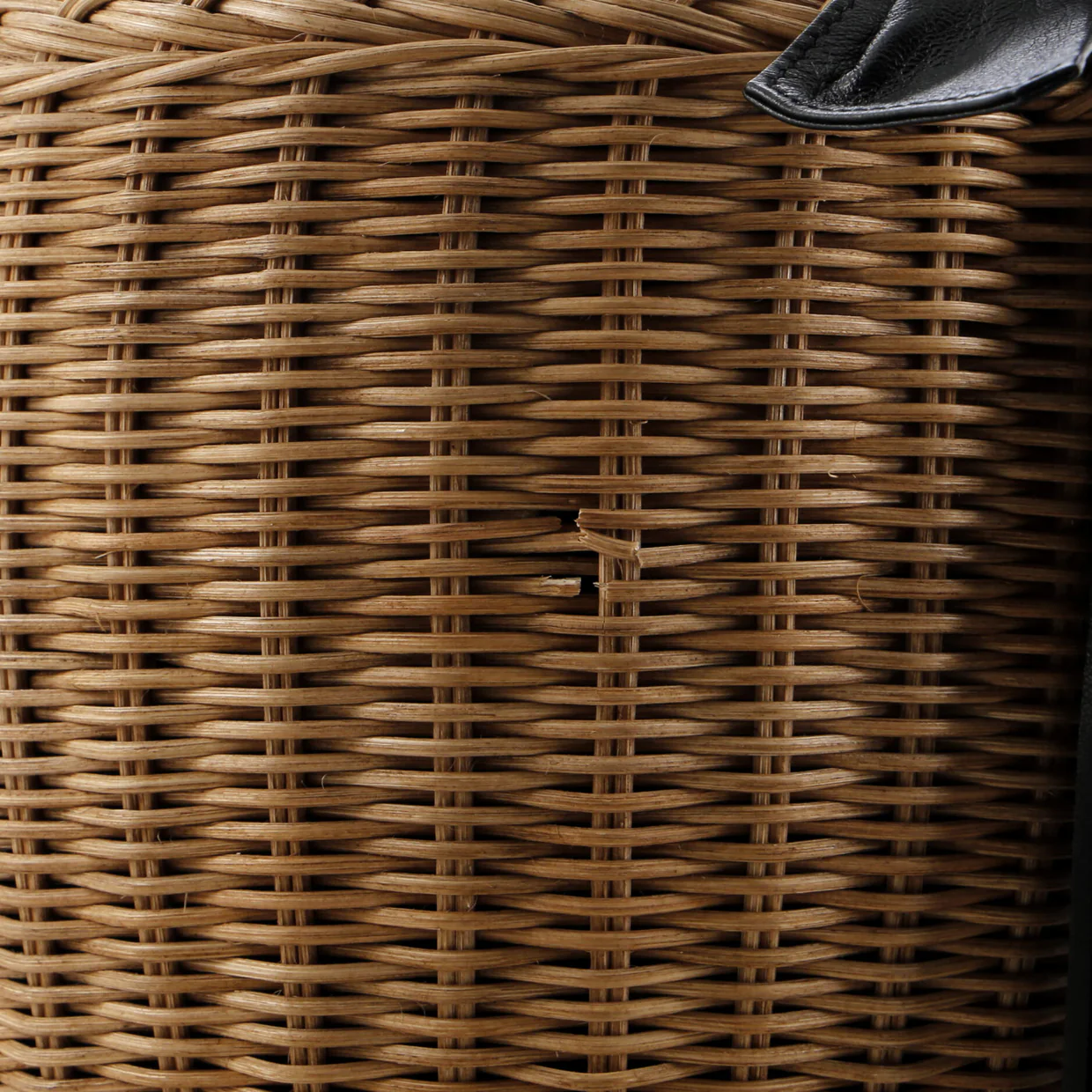 Panier Tassel Round Bucket Bag Wicker with Leather - Deep Luxury