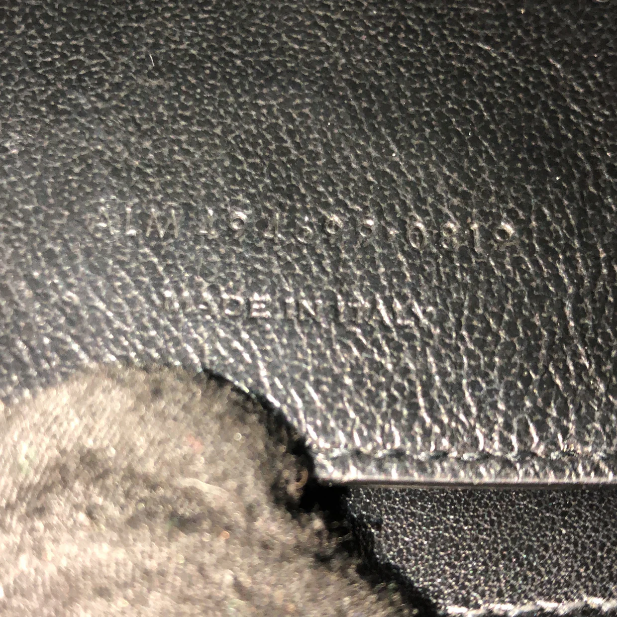 Loulou Shoulder Bag Matelasse Chevron Leather Small - Deep Luxury