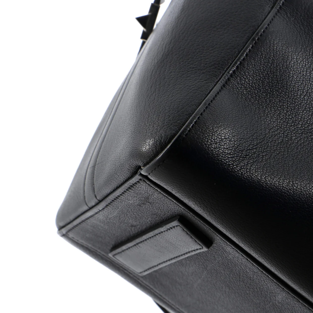 Antigona Bag Leather Medium - Deep Luxury