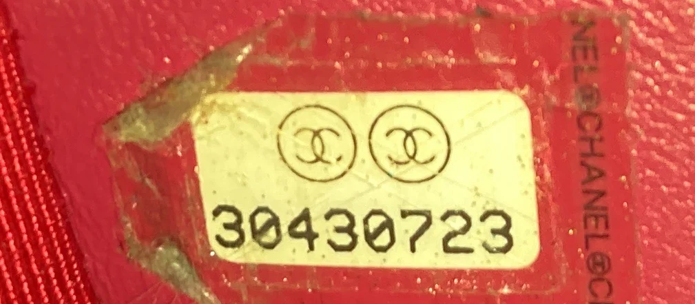 Paris-31 Rue Cambon Timeless CC Shopping Tote Quilted Shiny Aged Calfskin Medium - Deep Luxury