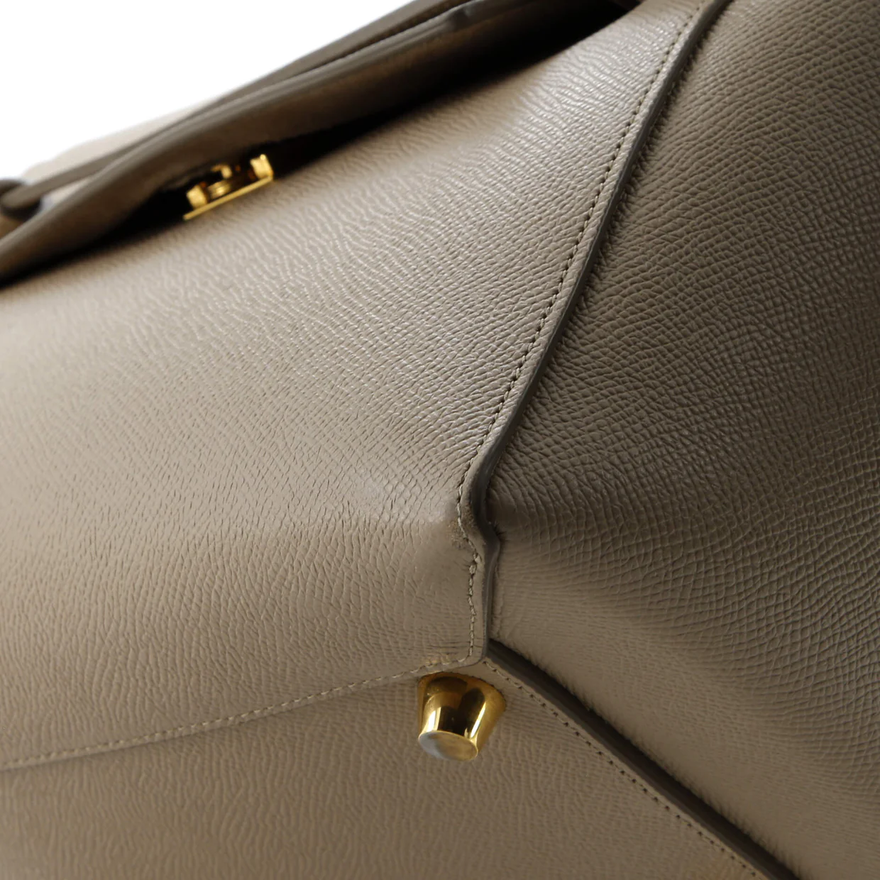 Belt Bag Textured Leather Mini - Deep Luxury